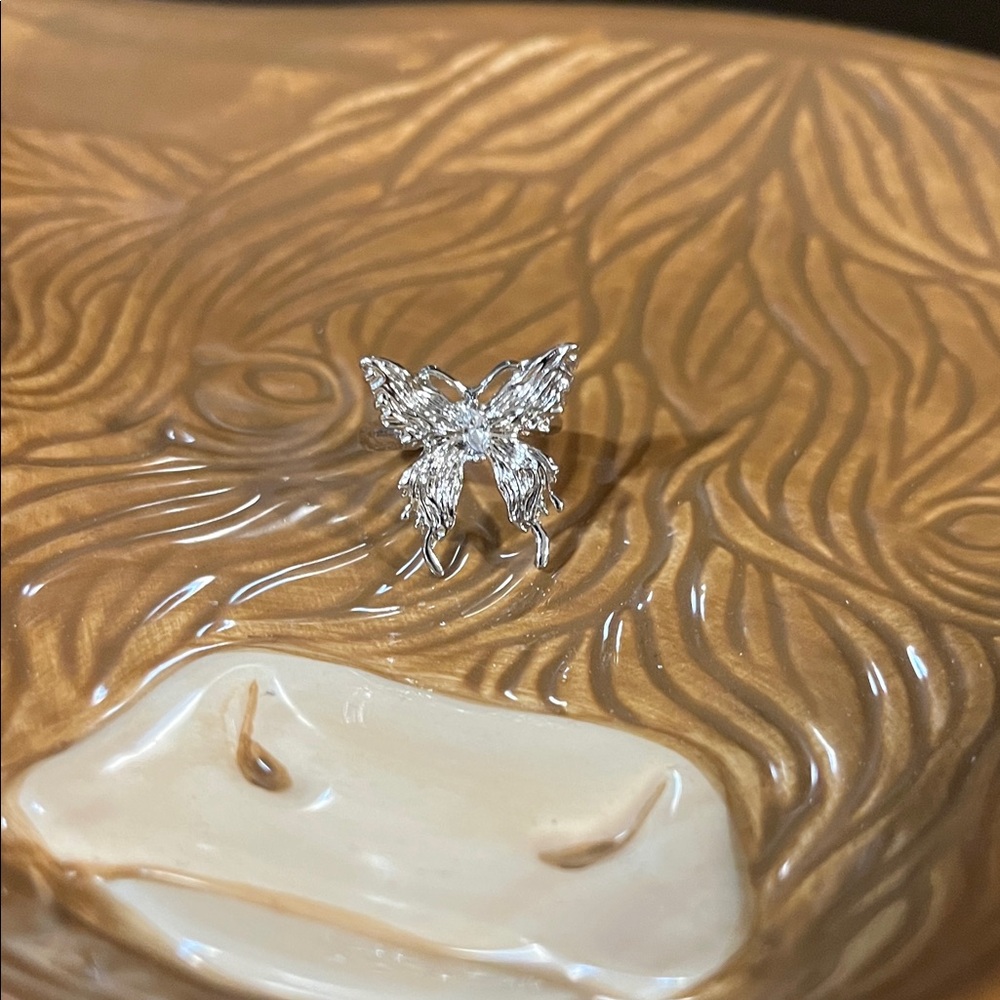 Butterfly Ring - Picture 6 of 6
